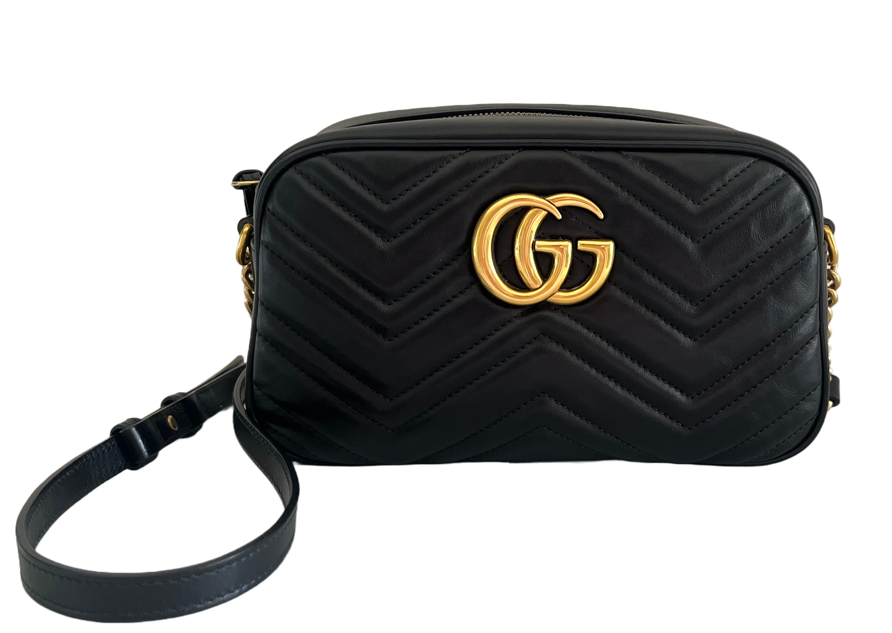 Black GG Marmont mini quilted-leather cross-body bag | Gucci | MATCHES UK